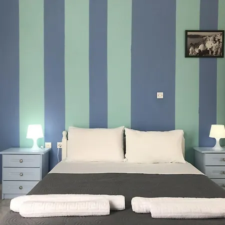 瓦尔维斯别墅酒店