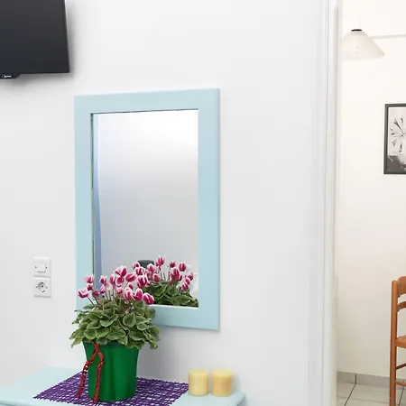 瓦尔维斯别墅酒店 4*