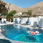 Valvis 4* Perissa (Santorini)