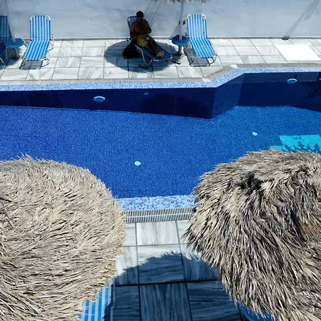 Valvis Apart Otel Perissa (Santorini)