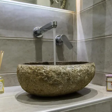 Valvis Перисса