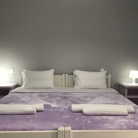 Valvis Apart Otel Perissa (Santorini)