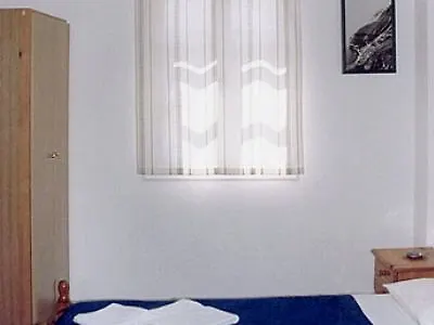 Valvis 4* Perissa (Santorini)