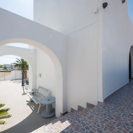 Valvis Aparthotel 2*