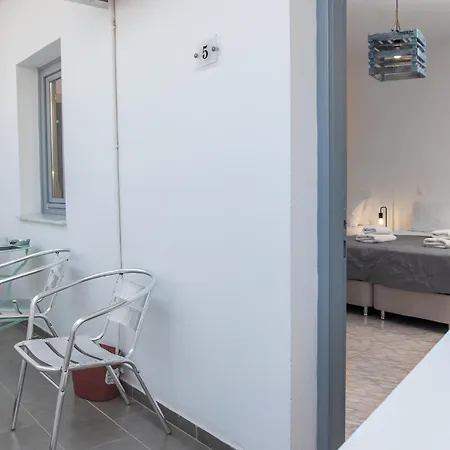Valvis Aparthotel 2*