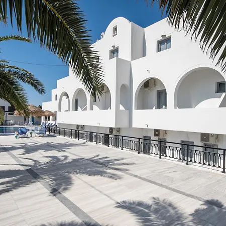 Valvis 2* Perissa (Santorini)