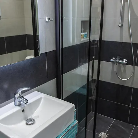 Valvis Aparthotel