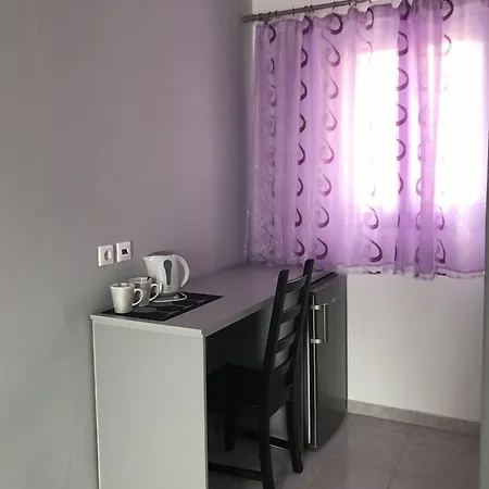 Valvis Aparthotel 4*