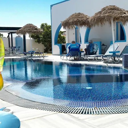 Aparthotel Valvis Perissa (Santorini)