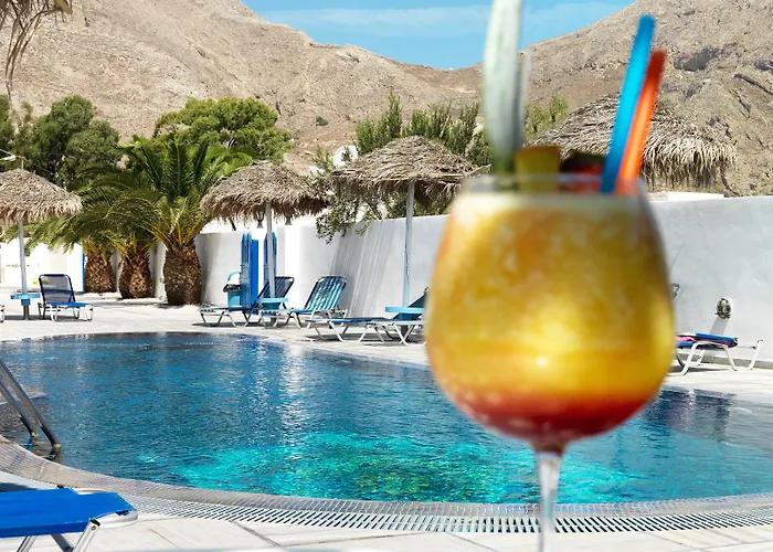 Valvis 4* Perissa (Santorini)